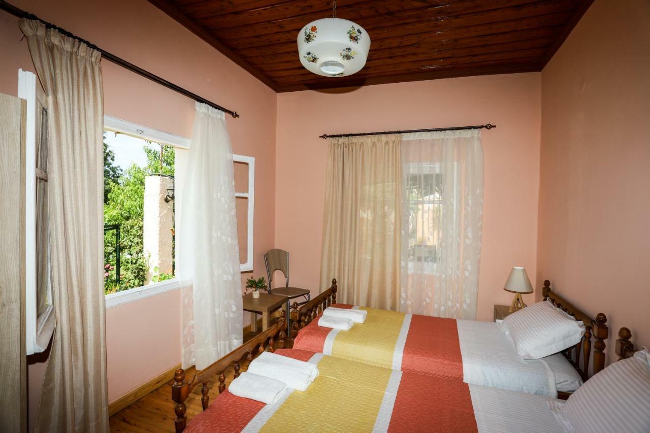 Гостевой дом Garden House Kastellani Kastellanoi  Экстерьер фото