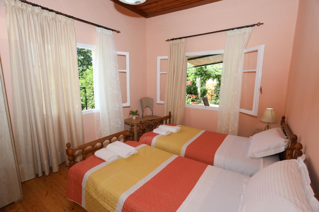 Гостевой дом Garden House Kastellani Kastellanoi  Экстерьер фото